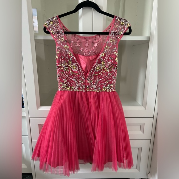 Sherri Hill Pink Beaded Dress perfect for a graduation💗 - Picture 3 of 4